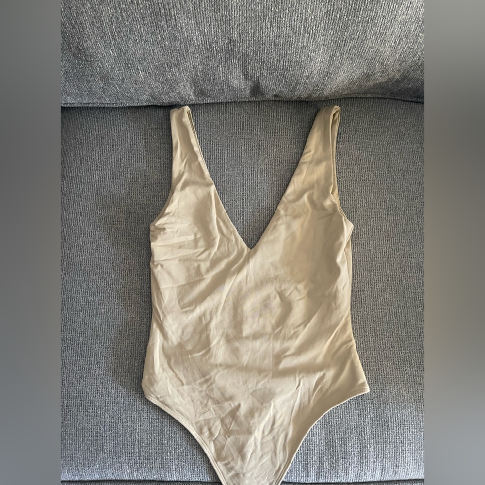 Deep v body suit